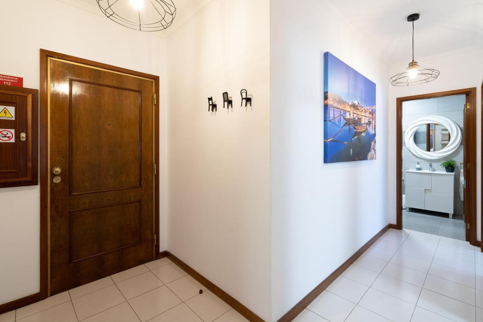 Guestready - Modern 2Br Flat In Vila Nova De Gaia Porto Exterior photo