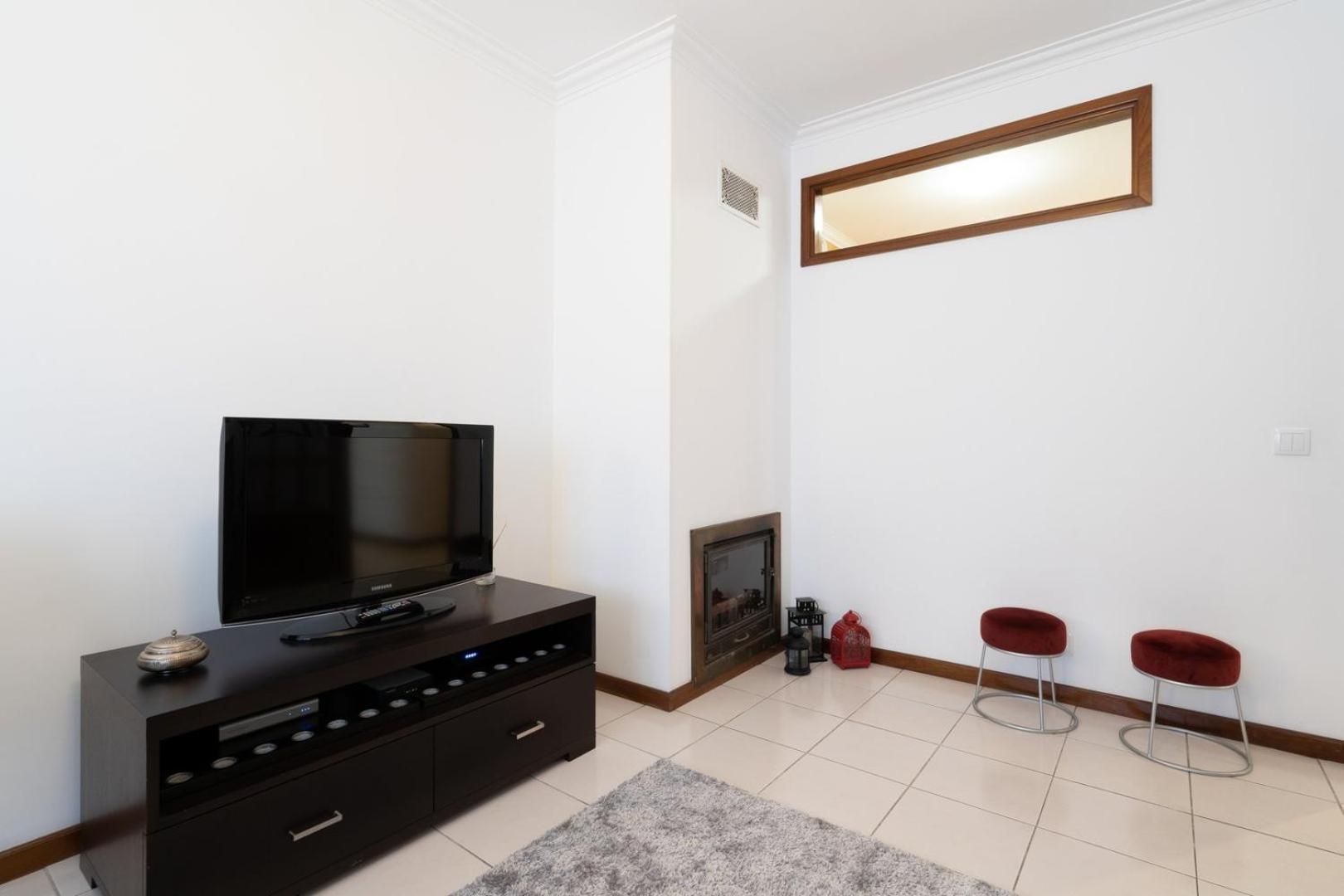 Guestready - Modern 2Br Flat In Vila Nova De Gaia Porto Exterior photo